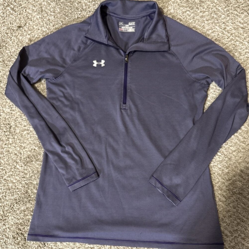 Under Armour Heat Gear Loose Fit Shirt Womens  1/4 Zip Purple Small Petite